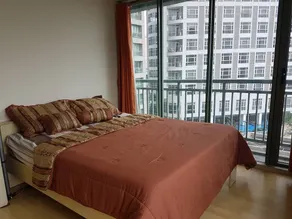 ORTIGAS 2 Br Corner Unit With 2 Queen Across Shangrila - Image 5
