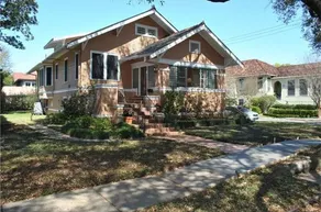 Cozy Craftsman on the Corner - Image 3