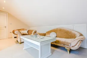 Luxury Loft with beautiful balcony - Image 2