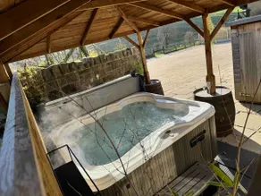 Farm house - Sleeps 16 - Hot Tub - Pet Friendly - Image 5