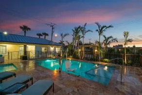 Bermuda Bungalows (Tropical Island Getaway) - Image 4