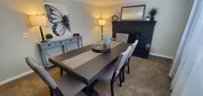 Cindy's Super Ranch Home - Image 3