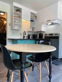 Bright accommodation, in the heart of downtown - Image 4