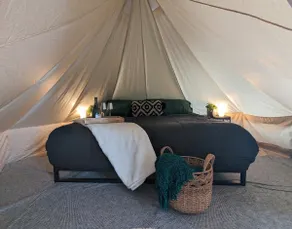 Cozy Boho Indoor Glamping | Rogers | Free Parking - Image 5