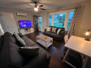 New! Refreshed 3 Bedroom Home in Leitchfield - Image 2
