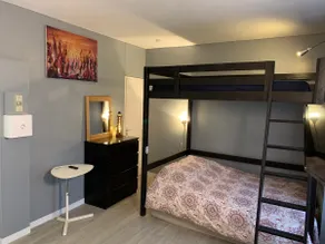 P3 Pied-à-terre Quimper center, linens provided. - Image 3