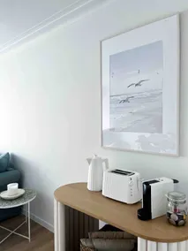 Bright, sunny apartment with balcony in Knokke - Image 2