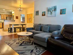 Private Townhome Near Foothills - Image 3