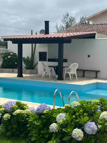 Nice house with pool and barbecue area - Image 2