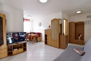Cozy Apartment Daniel Wi-fi, near sandy beach - Image 3