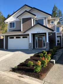 Gorgeous Family Home! - Image 2