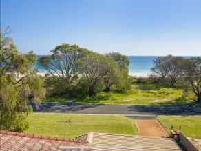 Abbey Beach Oasis - Image 4