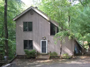 Still Waters Getaway • Waterfront Home - Image 3