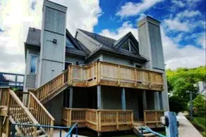 Stylish & Spacious 2 Bdrm/2 bths/2 balc Condo Loft - Image 2