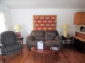 Two Bedroom Apartment 1st Floor #22 - Image 4