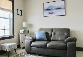 Ellis Cottage - Private Cottage, harbour views. - Image 4