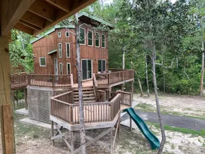 Cozy Cabin on the River - Image 3