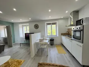 Beautiful Apartment in the Munster Valley - Image 4