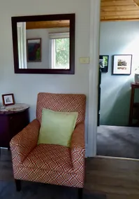 'Inverness' Upstairs hideaway. Close to station. - Image 3