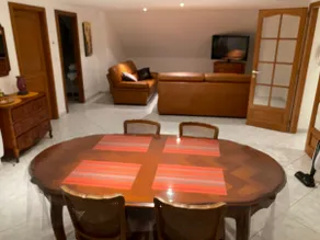 Stream Apartment - Image 4