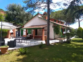 Ideal villa for holidays with family and children - Image 2