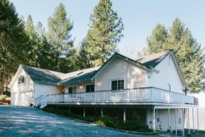 Vacation Home with a View - Image 3