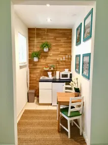 GREAT Location AND COZY STUDIO - Image 5