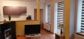 Terrace-parking-fitted kitchen-quiet location WE 1 - Image 3