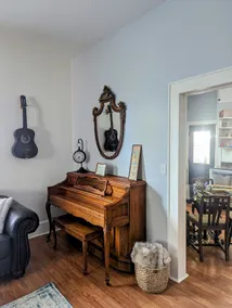 1920s bungalow near river, 8 min to DT AVL! - Image 5