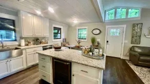 Hidden Cove Cottage on Chatuge Lake - Image 2