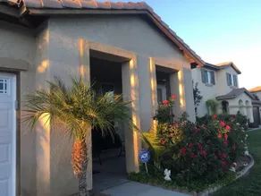 Colonial Villa in the heart of Southern California - Image 4