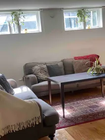 Central 2 room apartment close to everything! - Image 3