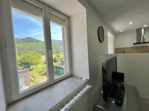 Beautiful Apartment in the Munster Valley - Image 2