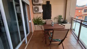 La Casa de Bebita: splinterny, centralt og med parkering - Image 2