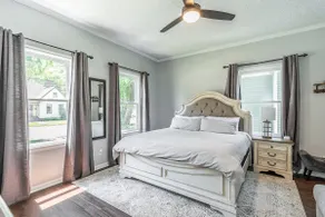 Luxurious 1-bedroom with Free Parking - Image 2
