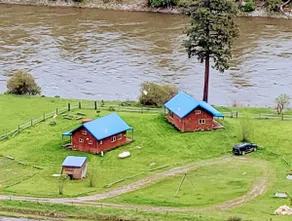Rugg's R&R River View Cabin - Image 3
