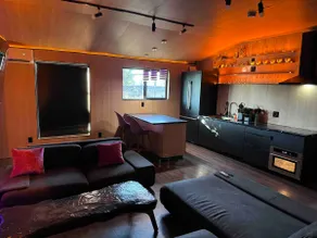 Elegant Getaway in Anaheim CA - Image 2