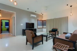 GOLF VIEW AASHNA VILLA @ KALHAAR BLUES & GREENS - Image 4