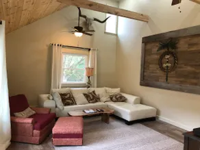 The Cottage on Blackberry Lane - Image 4