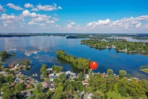 Waterfront Indian Lake Home – Recently Renovated! - Image 2