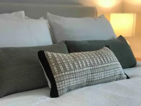 Spacious & Luxurious 1 BR w/Pool & Free Parking - Image 3