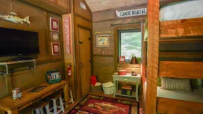 The Baitshop at Four Fillies Lodge - Image 4