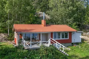 Dreamy House w Private Dock by Sea - Image 2
