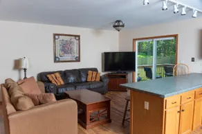 Family and pet friendly Home in Williams Bay - Image 3