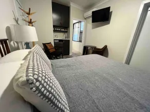 Merewether Micro-Suite | Private & Cosy (No. 2) - Image 2