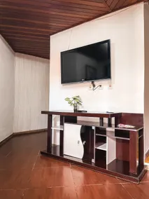 1-bedroom apartment, on the ground floor and parking - Image 3