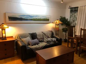 The Annex - Bright and Cozy Second Floor Apartment - Image 5
