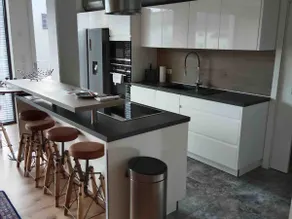 THE SKYSUiTE MEGA 3 - PARK ViEW WHiRLPOOL - Image 4