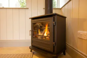 The Potting Shed, 5* ❤︎ Luxury escape Cirencester - Image 4