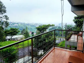 The Wiltshire Dago Pakar - Hillside Villa MAX 12 ORANG - Image 4